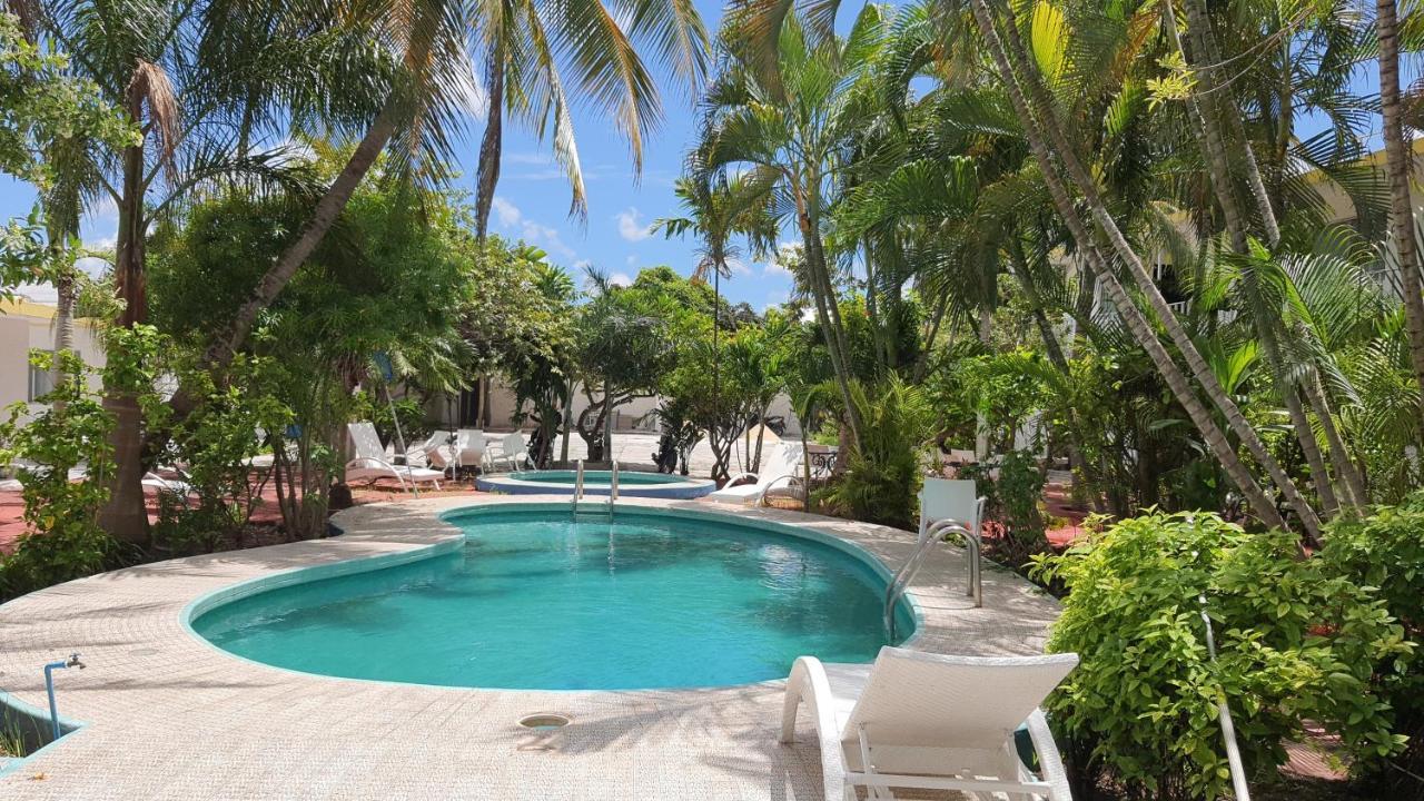 Hotel Hermanos Aguilar Cozumel Kültér fotó