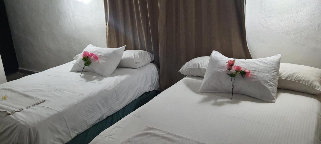 Hotel Hermanos Aguilar Cozumel Kültér fotó